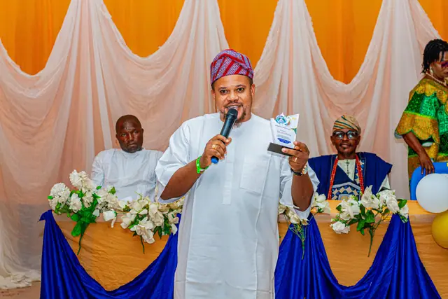 AY Nigeria gallery frame 42